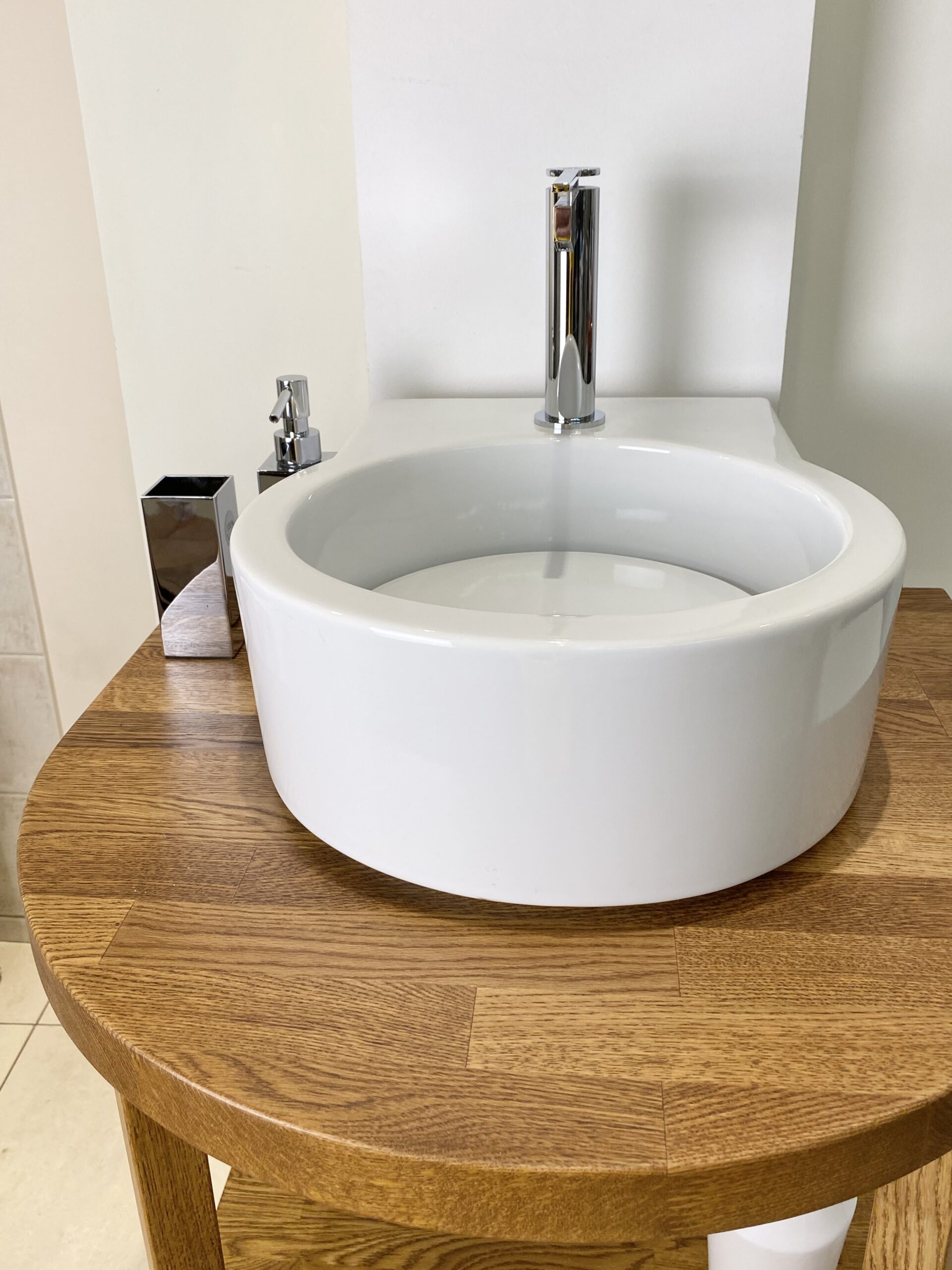 Мебель для ванной на 60 см из массива дуба Oval
